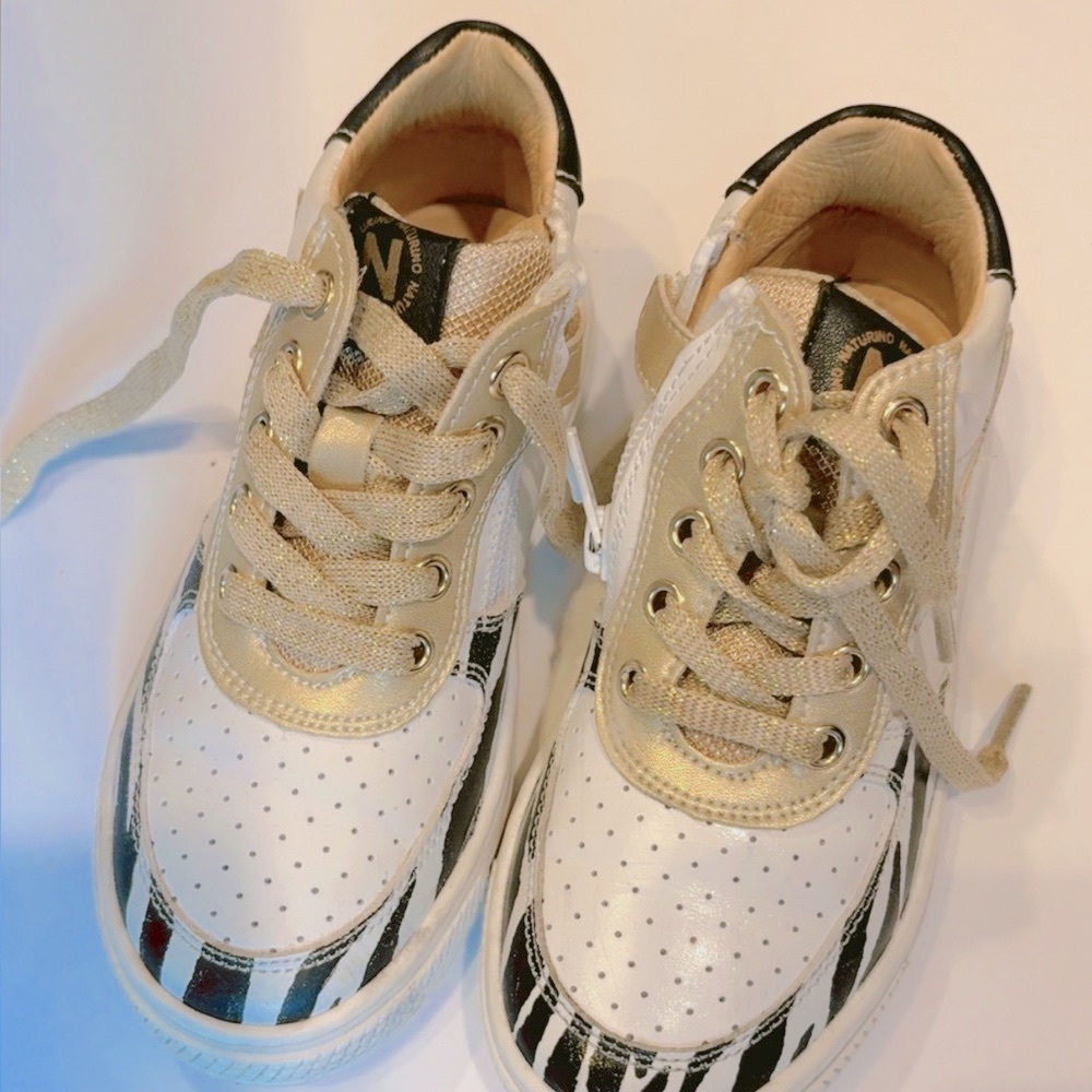 Naturino Kids Sneakers with Gold and Black Details